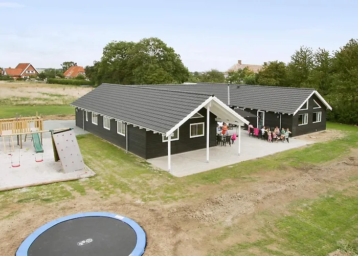 Holiday home Luxury Retreat With Pool - By Traum