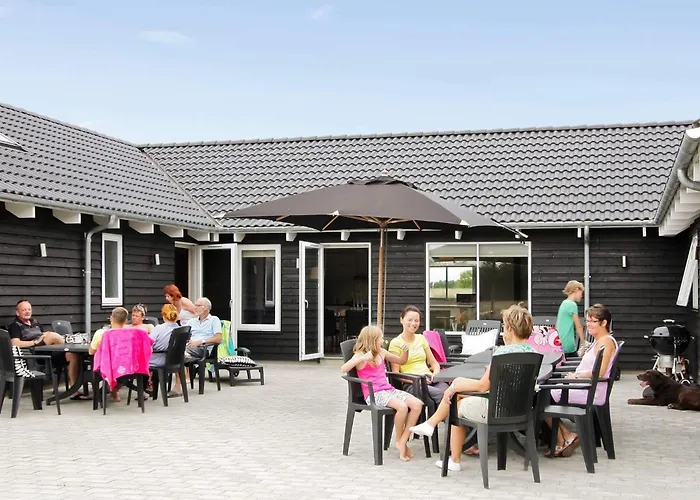 Luxury Retreat With Pool - By Traum * Horuphav